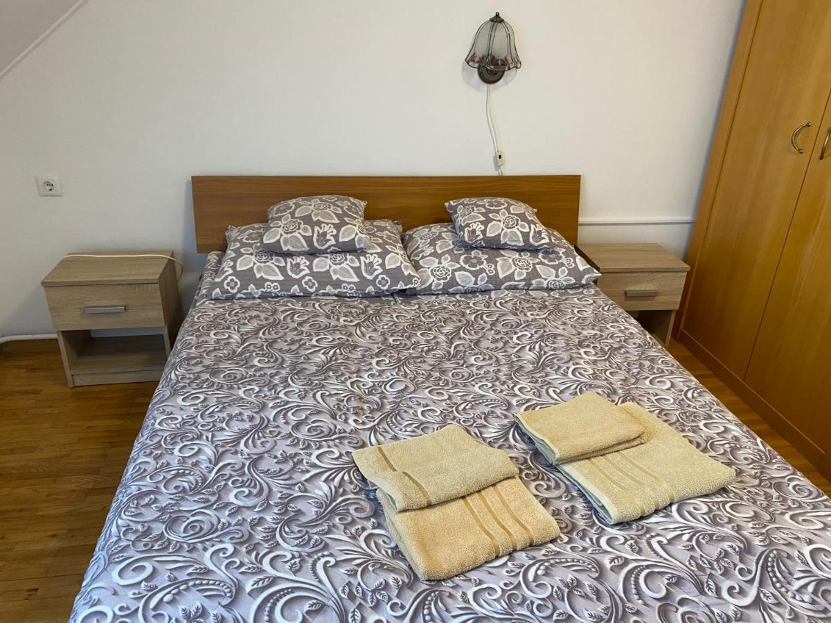 Hévíz Friends Villa Apartments 2 מראה חיצוני תמונה