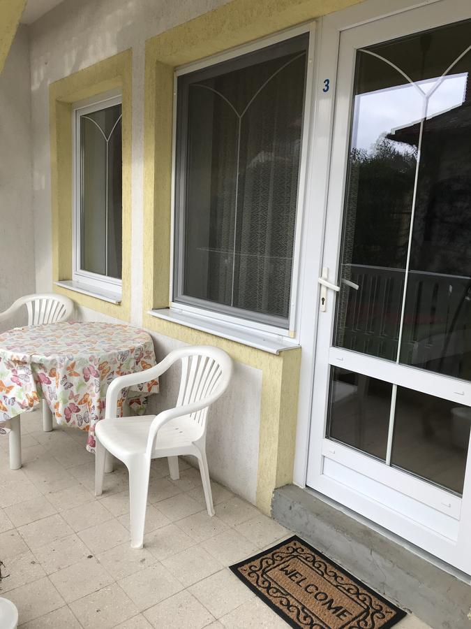 Hévíz Friends Villa Apartments 2 מראה חיצוני תמונה