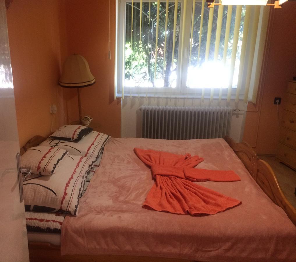 Hévíz Friends Villa Apartments 2 מראה חיצוני תמונה