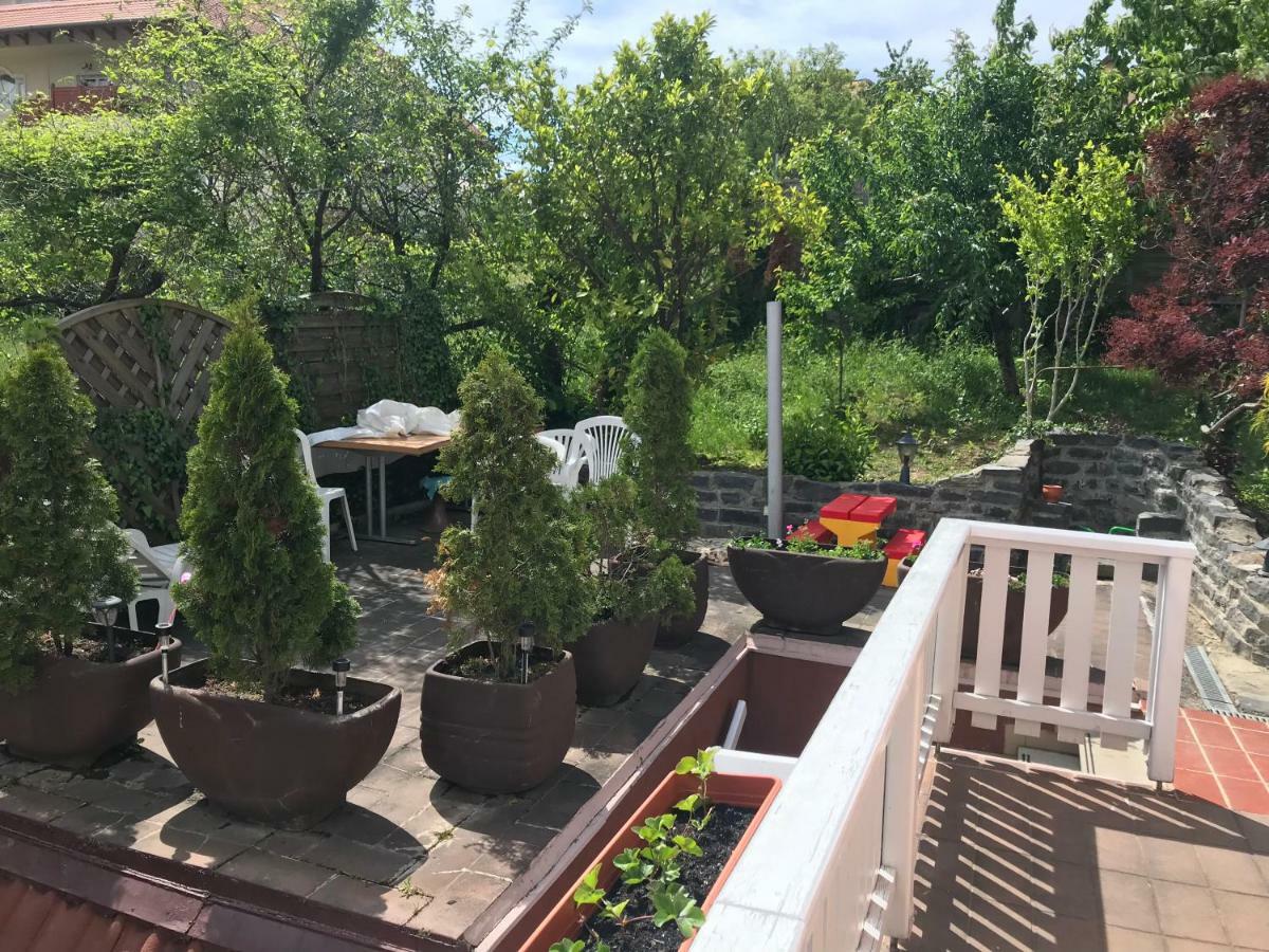 Hévíz Friends Villa Apartments 2 מראה חיצוני תמונה