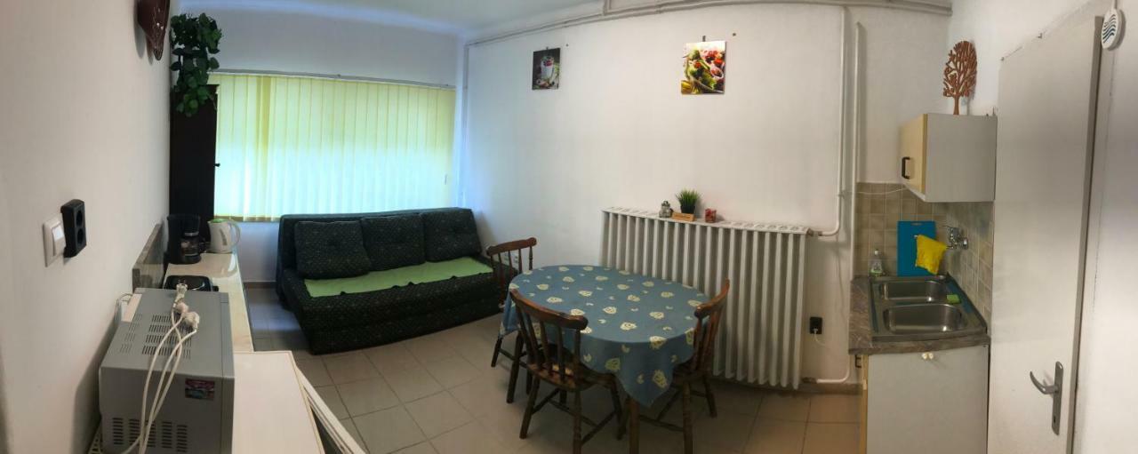 Hévíz Friends Villa Apartments 2 מראה חיצוני תמונה