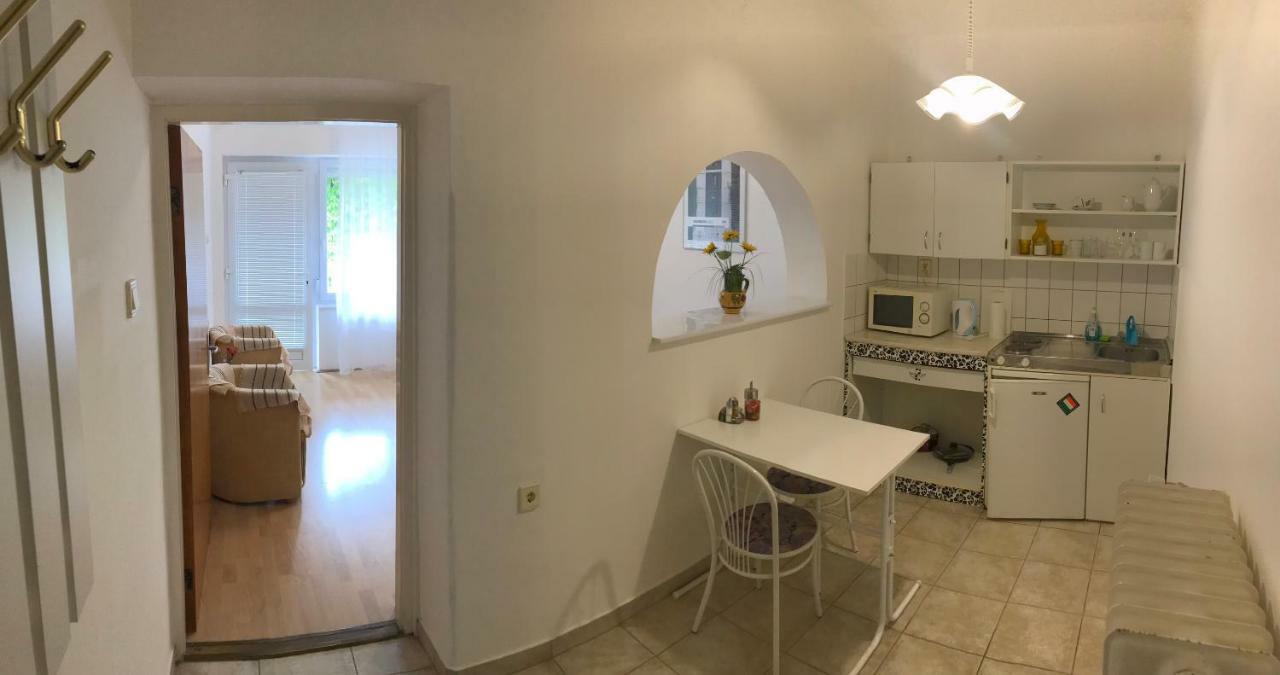 Hévíz Friends Villa Apartments 2 מראה חיצוני תמונה